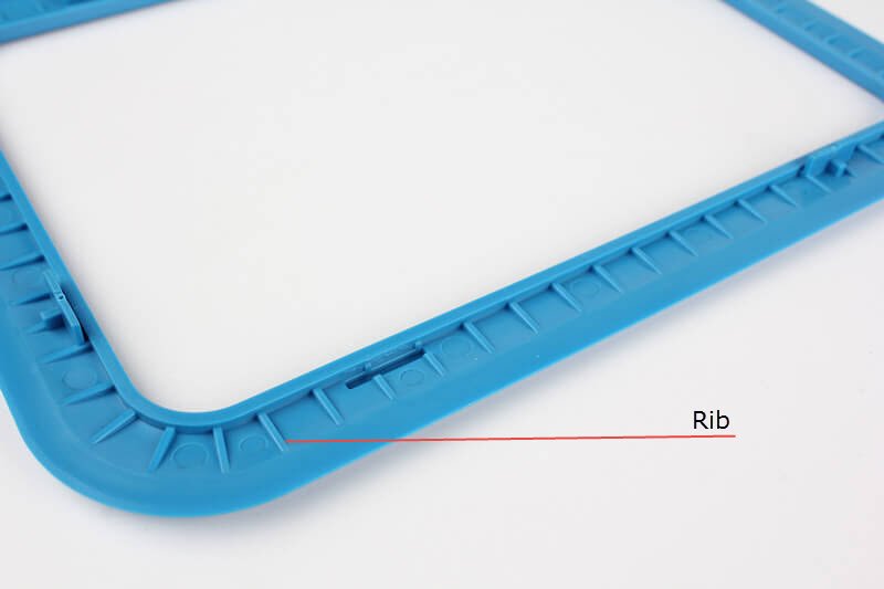 Plastic injection mold rib design